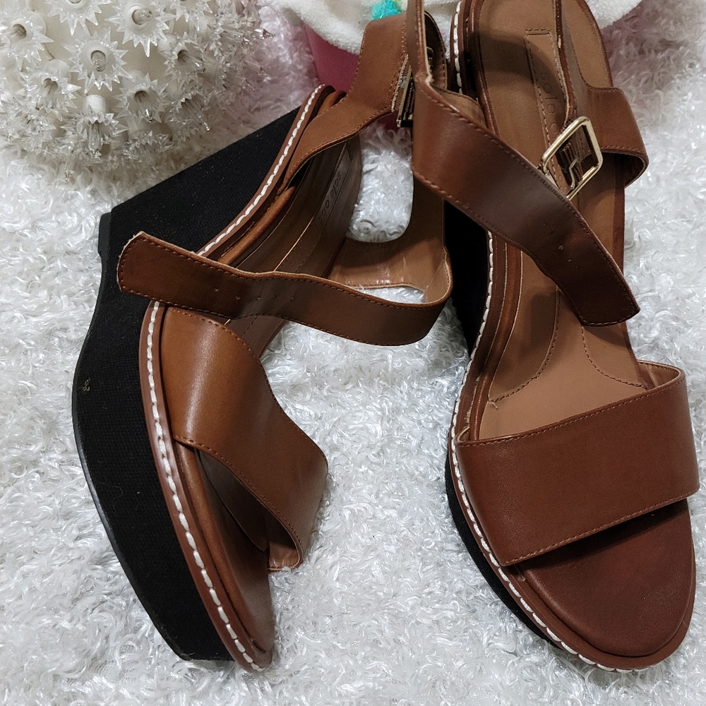 Sole Obsession Heels - Picture 3 of 5